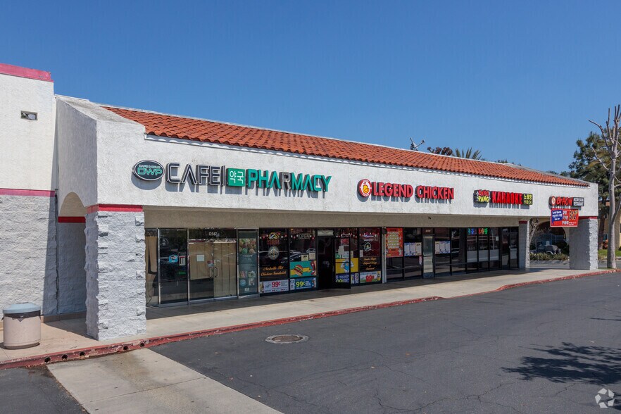 More Photos Of 12521-12573 Carson St, Hawaiian Gardens Unknown For Lease