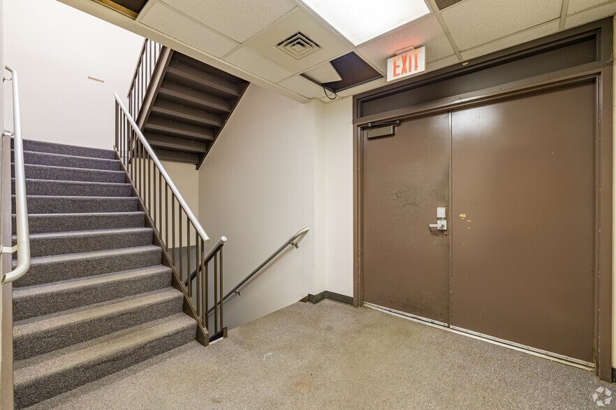 More Photos Of 4802 Texas Blvd, Texarkana Medical For Lease