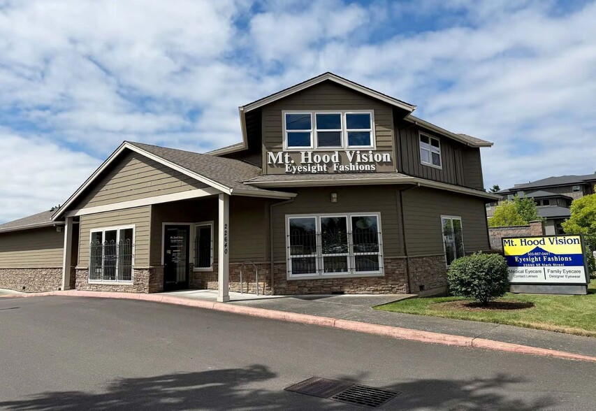Primary Photo Of 22640 SE Stark St, Gresham Medical For Lease