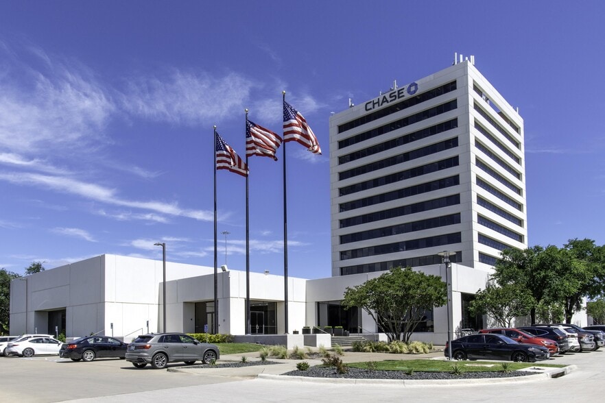 Primary Photo Of 100 N Central Expy, Richardson Coworking Space