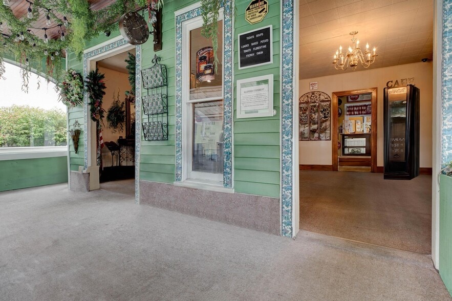 More Photos Of 134 E Main St, Morehead General Retail For Sale