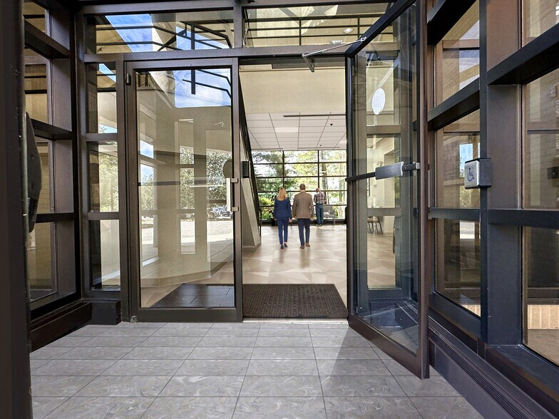 More Photos Of 101 Prospect St, Lakewood Medical For Lease