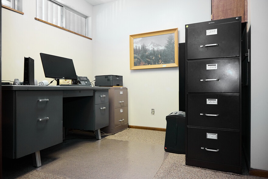 More Photos Of 150 E 200 N, Logan Medical For Sale