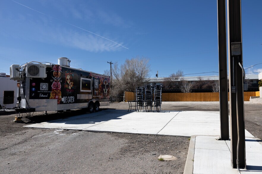 More Photos Of 155 Sheridan Blvd, Lakewood Freestanding For Sale