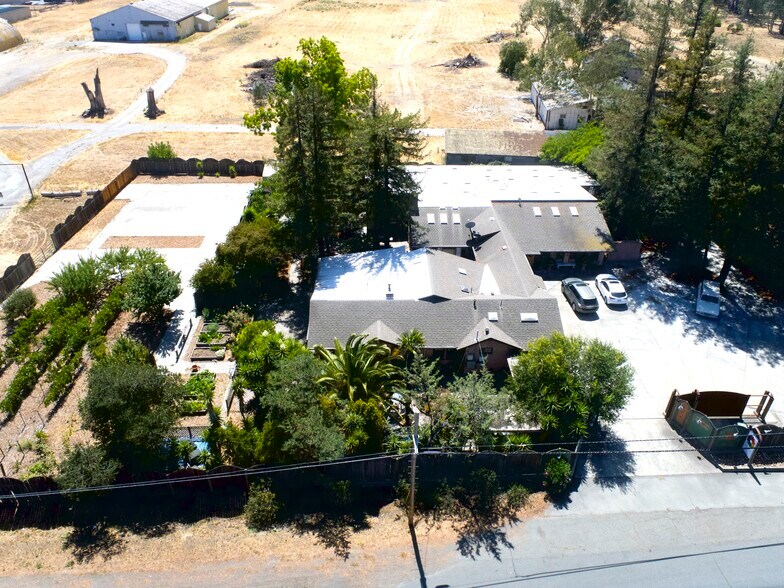 More Photos Of 75 Fremont Dr, Sonoma Storefront Retail Residential For Sale