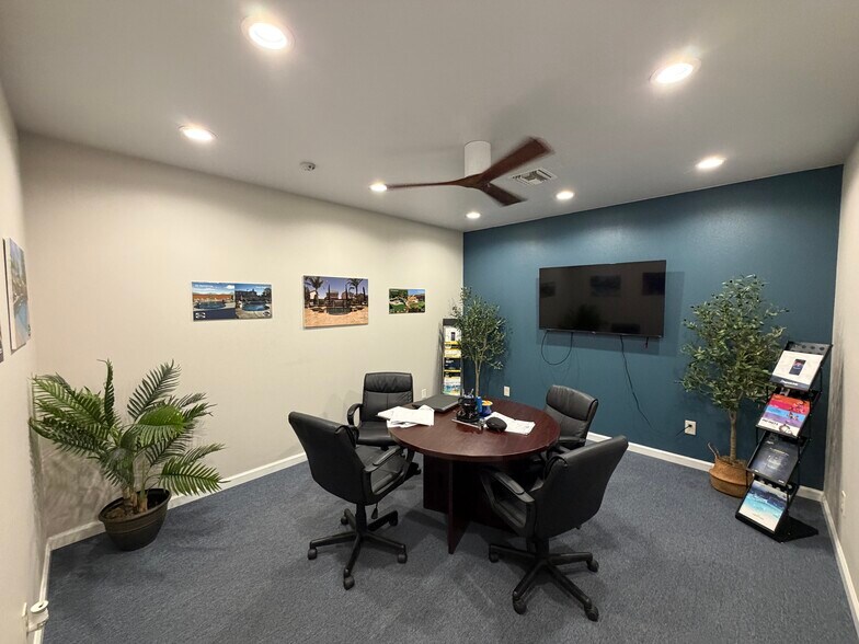 More Photos Of 5802 E Princeton Ave, Fresno Warehouse For Lease