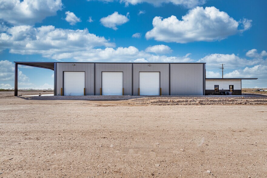 More Photos Of TBD Lot 4 ECR 140, Midland Warehouse For Lease