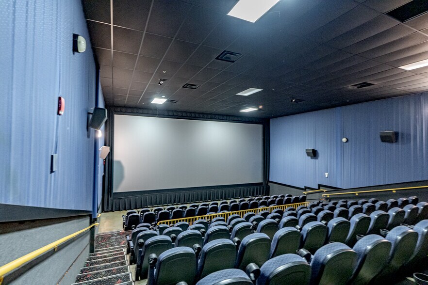 More Photos Of 250 Breighton Cir, Shelbyville Movie Theatre For Sale
