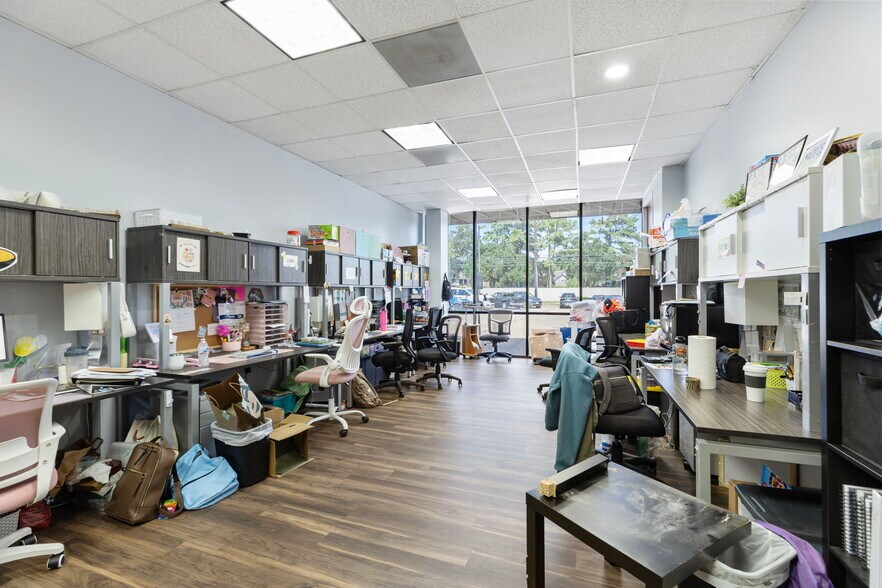 More Photos Of 12101 Grant Rd, Cypress Medical For Sale