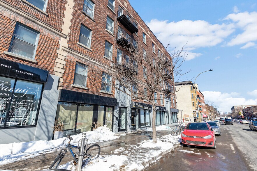 More Photos Of 5219-5227 Rue Sherbrooke O, Montréal Apartments For Lease