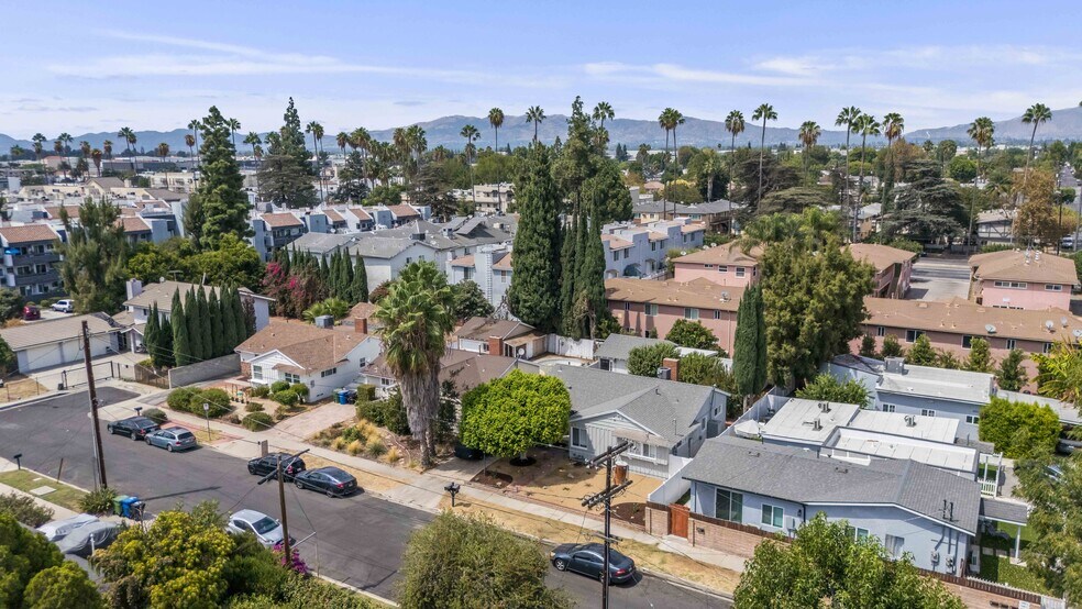 More Photos Of 15907 Enadia Way, Van Nuys Apartments For Sale