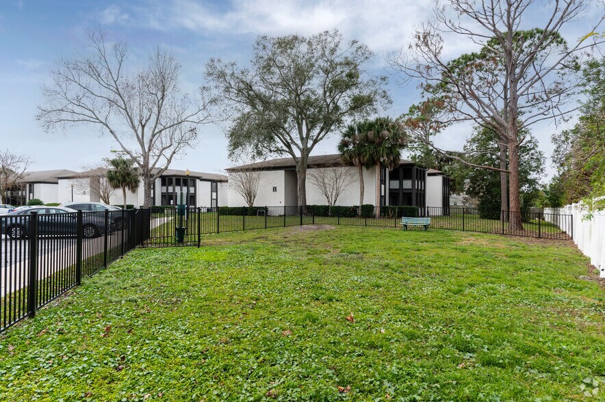 More Photos Of 1756 S Clyde Morris Blvd, Daytona Beach Apartments For Sale