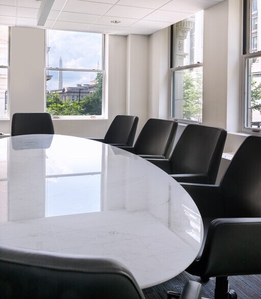 More Photos Of 805 15th St NW, Washington Office For Lease