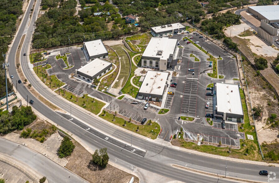 More Photos Of 5436 Rogers Rd, San Antonio Unknown For Lease