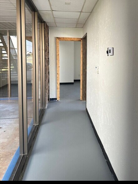 More Photos Of 5770 NW Expressway St, Oklahoma City Office For Lease