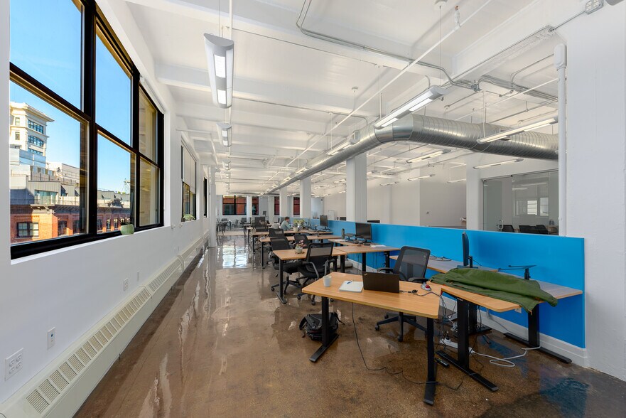 More Photos Of 55 Washington St, Brooklyn Office For Lease
