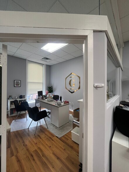 More Photos Of 3107-3109 M St NW, Washington Storefront Retail Office For Lease