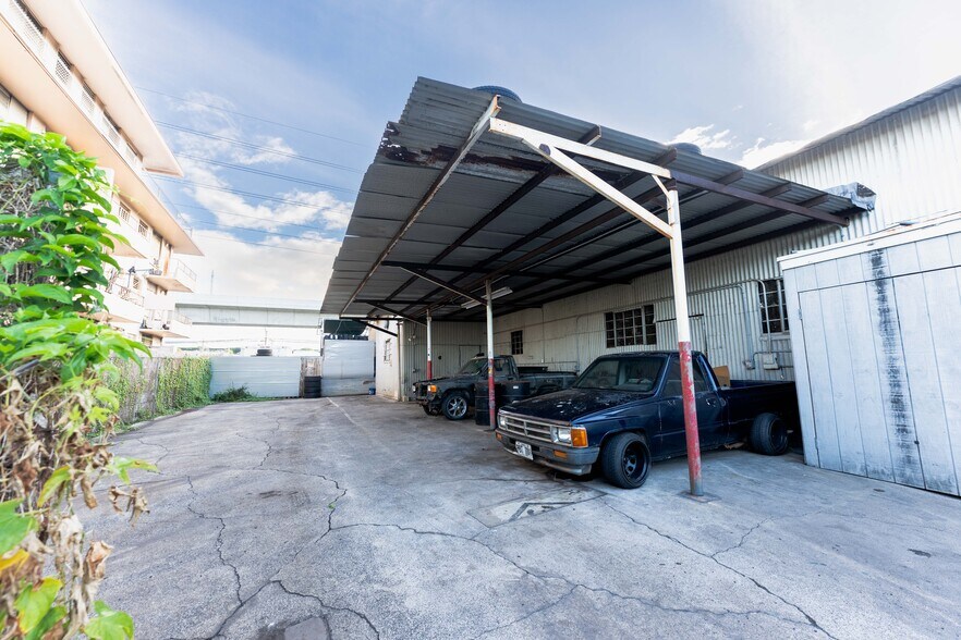 More Photos Of 98-391 Kamehameha Hwy, Aiea Auto Repair For Sale