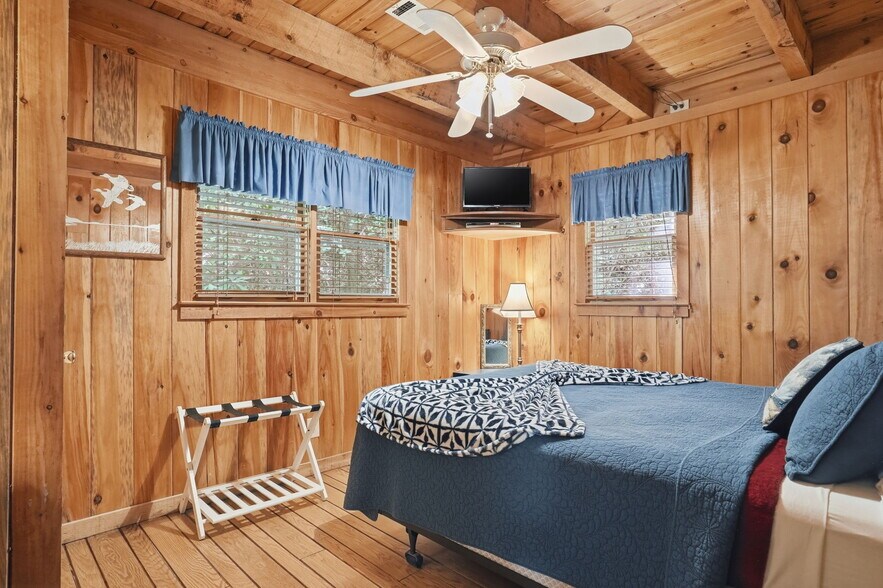 More Photos Of 5730 Highway 356, Sautee Nacoochee Specialty For Sale