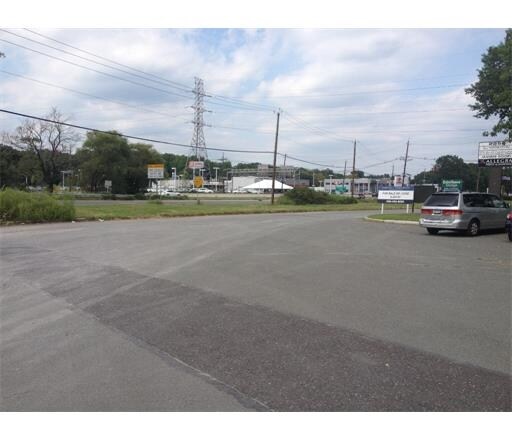 More Photos Of 2850 Brunswick Pike, Lawrenceville Medical For Lease