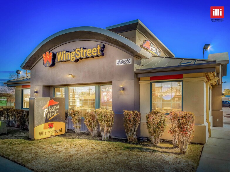 More Photos Of 44836 10th St W, Lancaster Fast Food For Lease