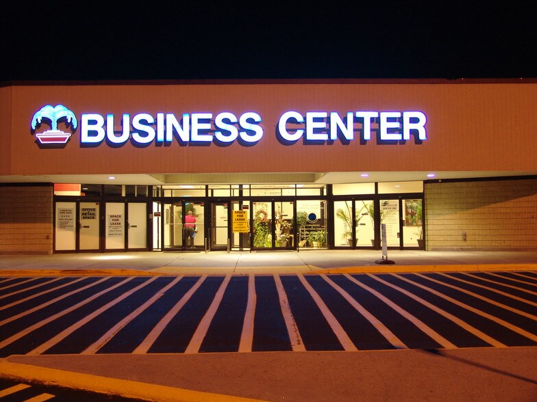 More Photos Of 2140 McGee Rd, Snellville Loft Creative Space For Lease