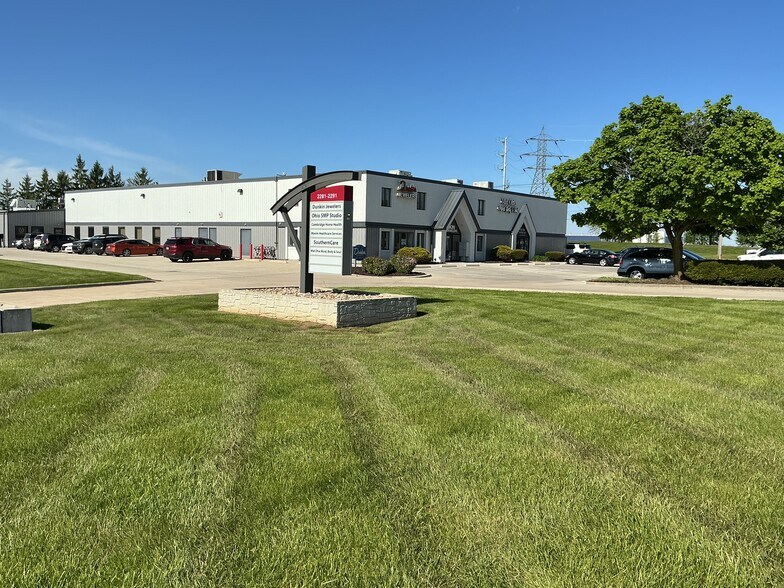More Photos Of 2291 W 4th St, Ontario Medical For Lease