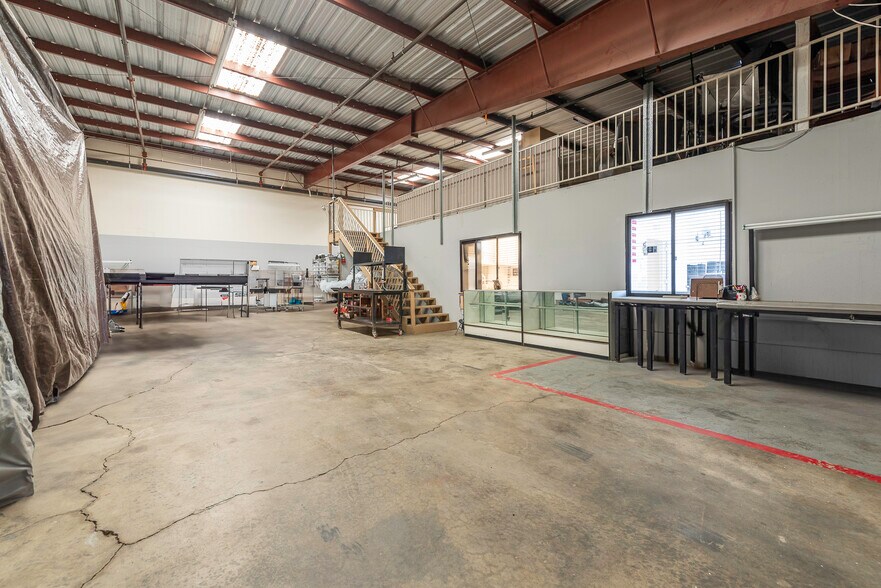More Photos Of 1247 S Buena Vista St, San Jacinto Warehouse For Sale