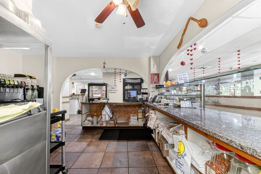 More Photos Of 204 W Madison St, Easton Storefront Retail Residential For Sale