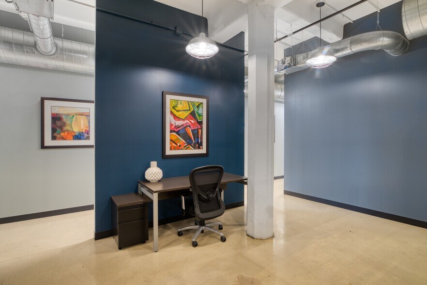 More Photos Of 342 N Water St, Milwaukee Coworking Space