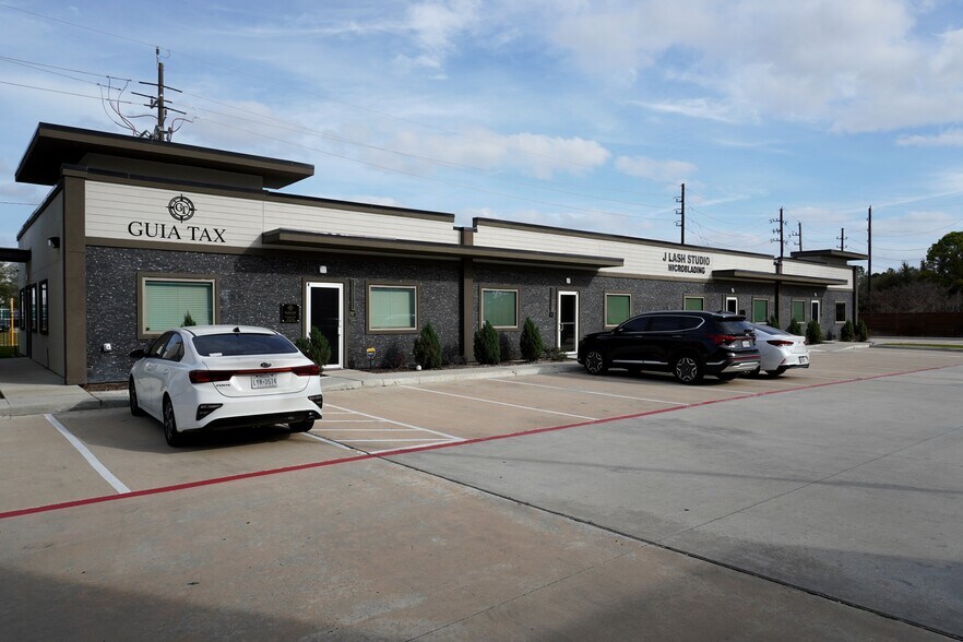 More Photos Of 8815 West Rd, Houston Unknown For Lease