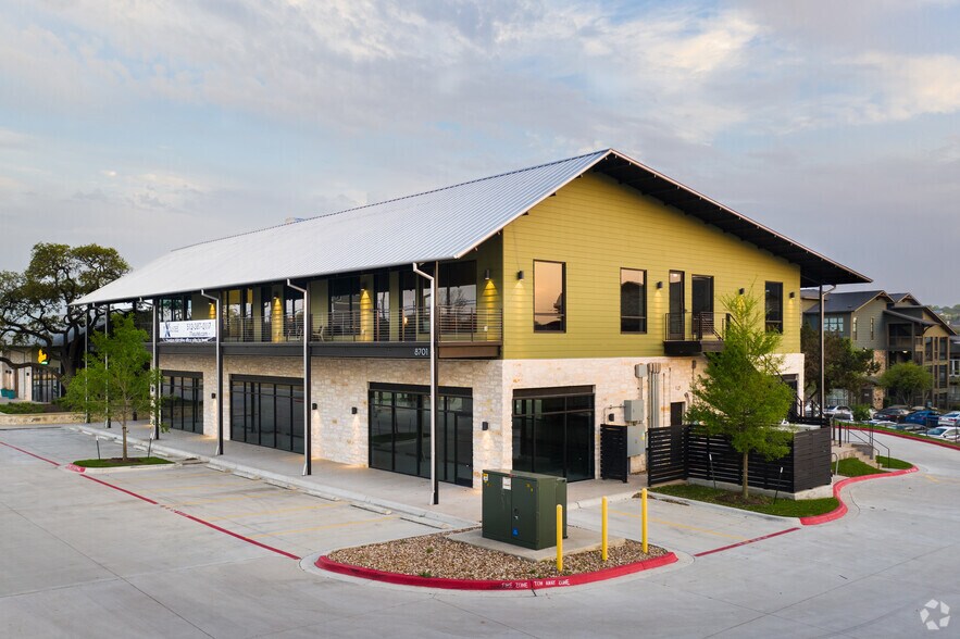 More Photos Of 8701 W Highway 71, Austin Office Residential For Lease