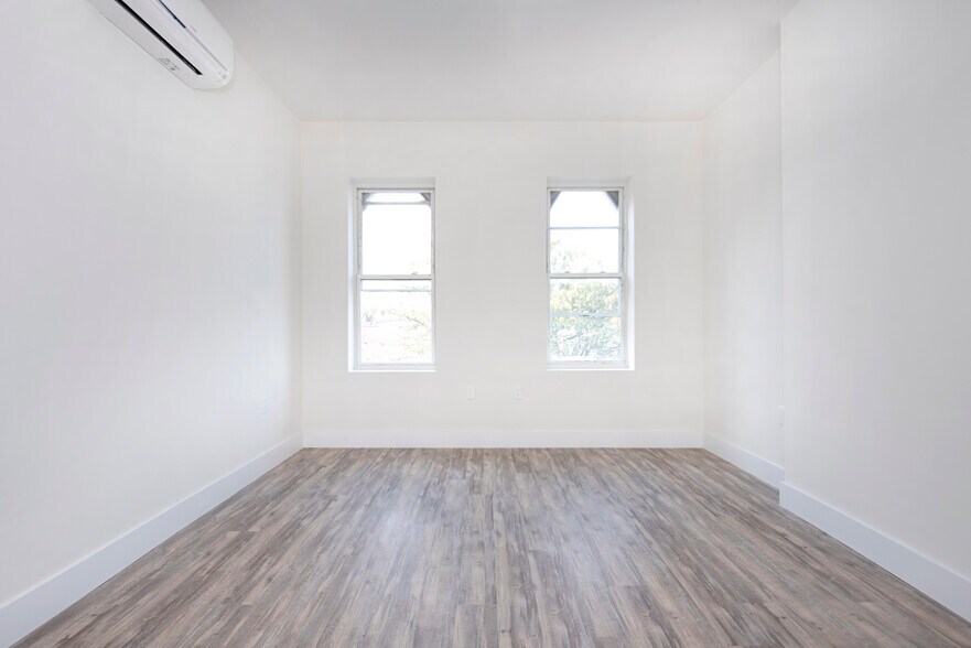 More Photos Of 260 Brooklyn Ave, Brooklyn Apartments For Sale
