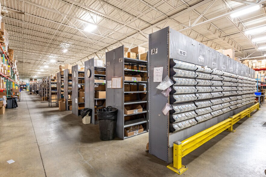 More Photos Of 1933 Highland Rd, Twinsburg Manufacturing For Sale