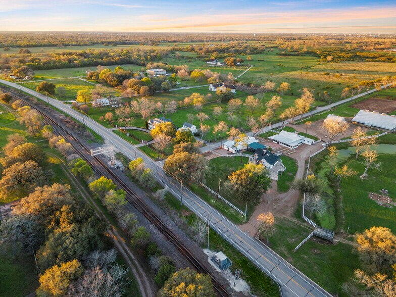 More Photos Of 9903 FM 2759 Rd, Richmond Specialty For Sale