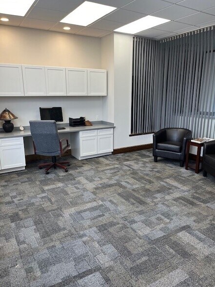 More Photos Of 205 Washington St, Burlington Office For Lease