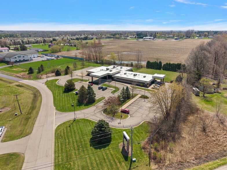 More Photos Of 1794 N Lapeer Rd, Lapeer Medical For Lease