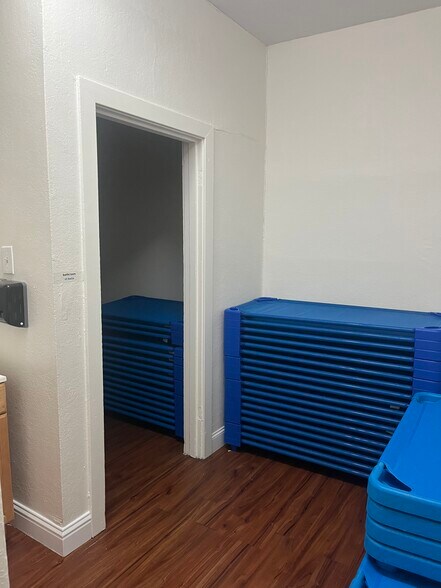 More Photos Of 5909 Camden St, Oakland Daycare Center For Sale