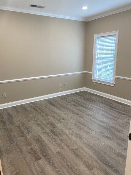 More Photos Of 707 Whitlock Ave SW, Marietta Medical For Lease