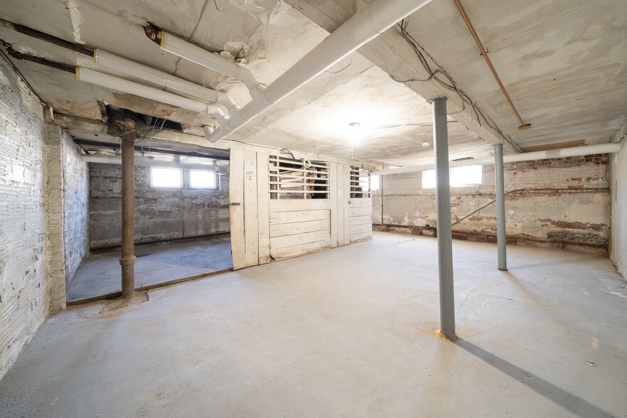 More Photos Of 48 8th Ave, Passaic Apartments For Sale