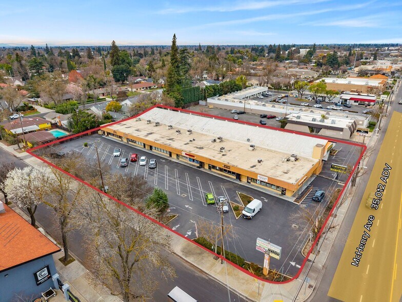 More Photos Of 1021 McHenry Ave, Modesto General Retail For Sale