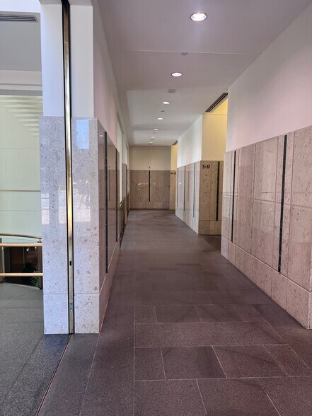 More Photos Of 10877 Wilshire Blvd, Los Angeles Office For Lease