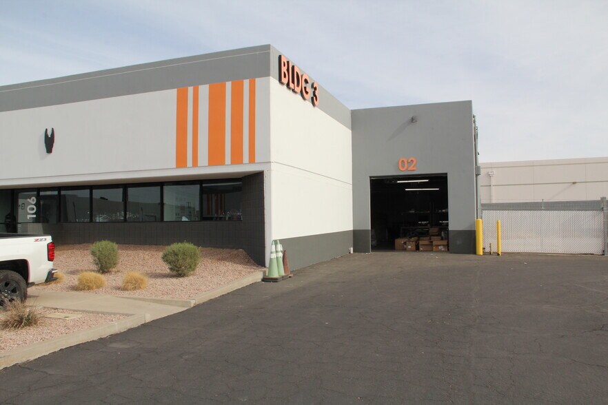 More Photos Of 2452 W Birchwood Cir, Mesa Manufacturing For Lease