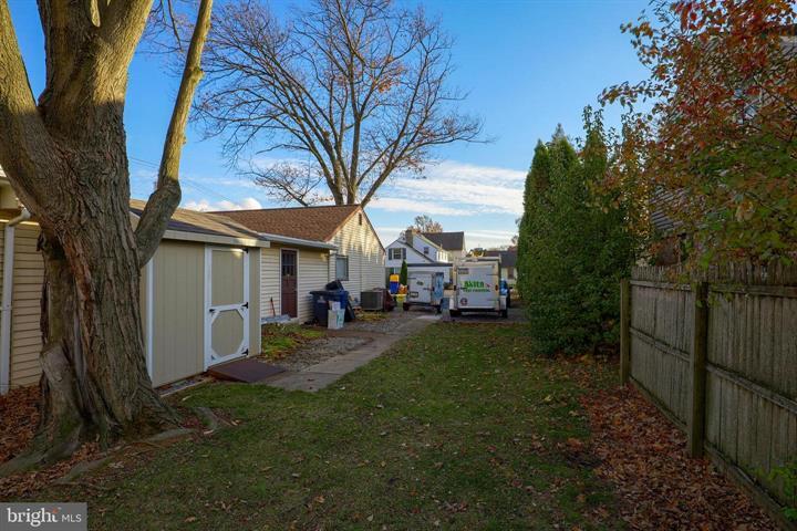 More Photos Of 1604 Lititz Pike, Lancaster Office For Lease