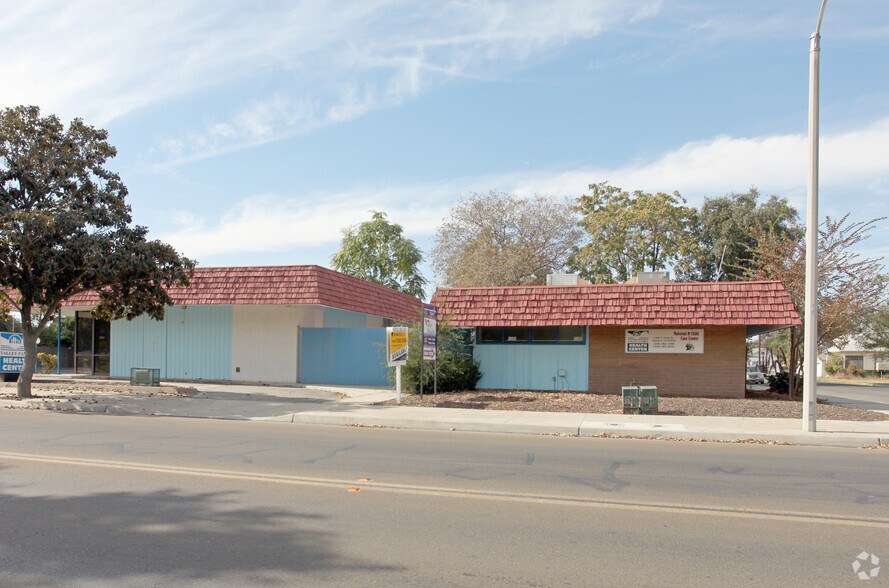 Primary Photo Of 1274-1286 N Irwin St, Hanford Office Residential For Lease