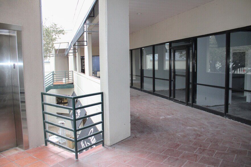 More Photos Of 11800-11874 Wurzbach Rd, San Antonio Unknown For Lease