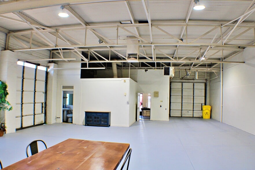 More Photos Of 1500 Wyoming Ave, El Paso Auto Repair For Sale