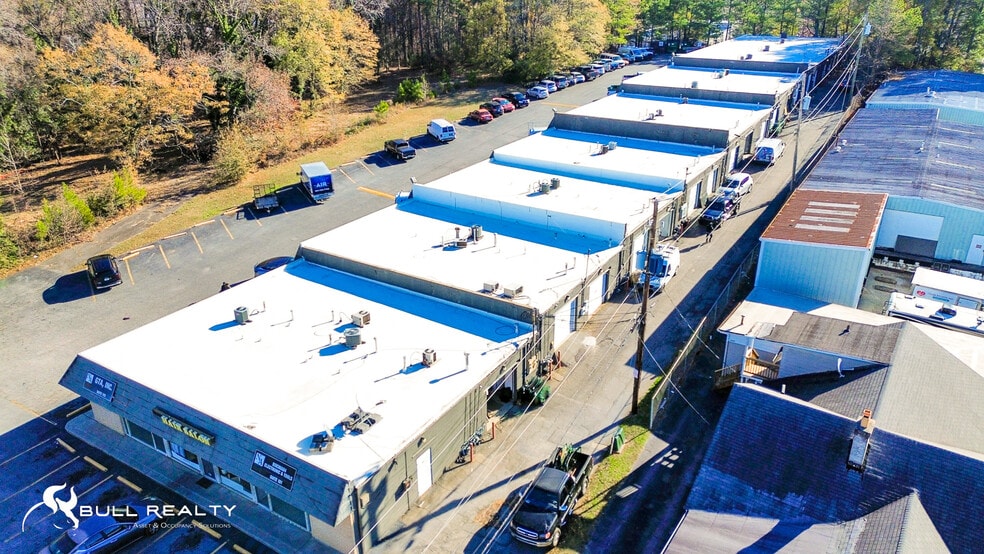 More Photos Of 5891 New Peachtree Rd, Doraville Warehouse For Lease