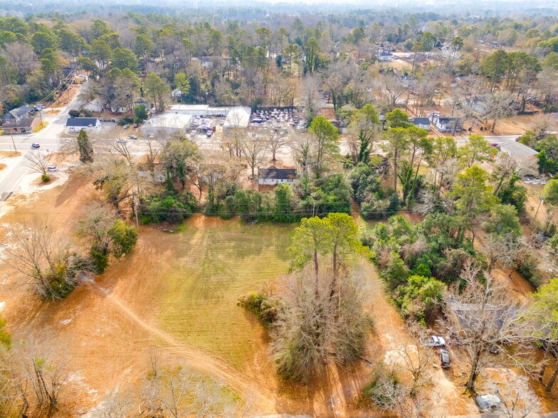 More Photos Of 5601 N Main St, Columbia Office For Sale