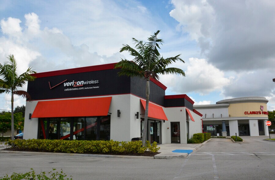 More Photos Of 3901-3985 Jog Rd, Greenacres Unknown For Lease